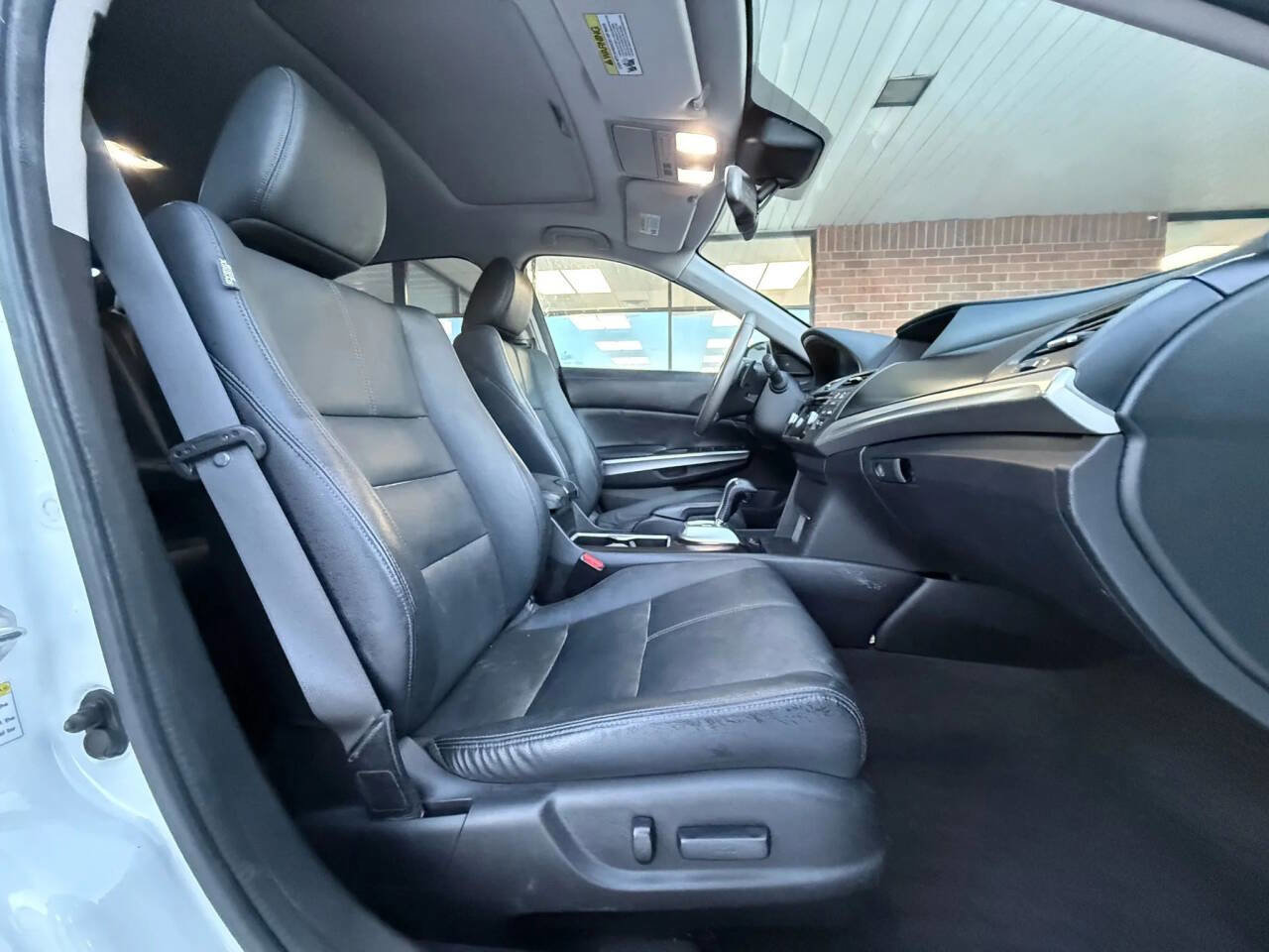 Used 2015 Honda Crosstour EX-L image 17