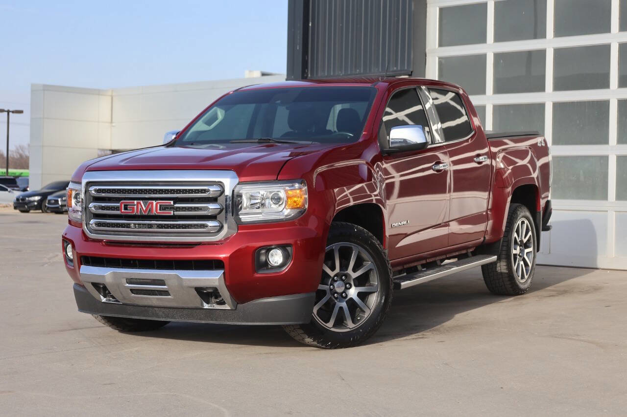Used 2019 GMC Canyon Denali image 3