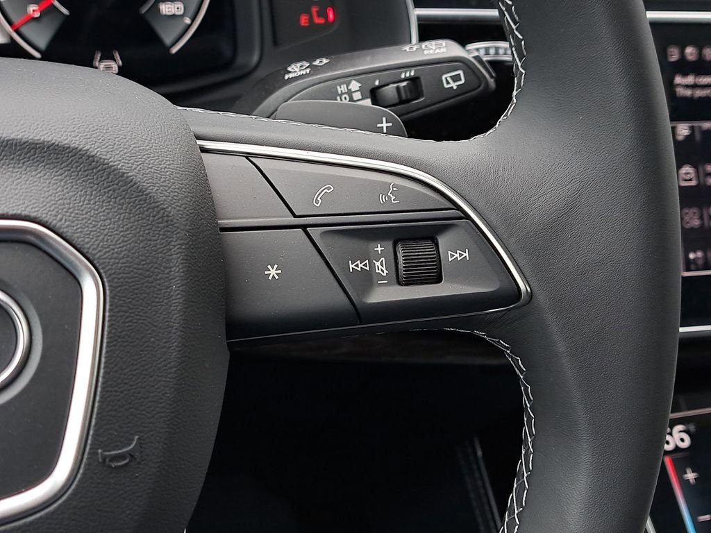 New 2026 Audi Q8 Premium Plus AWD/4WD image 10