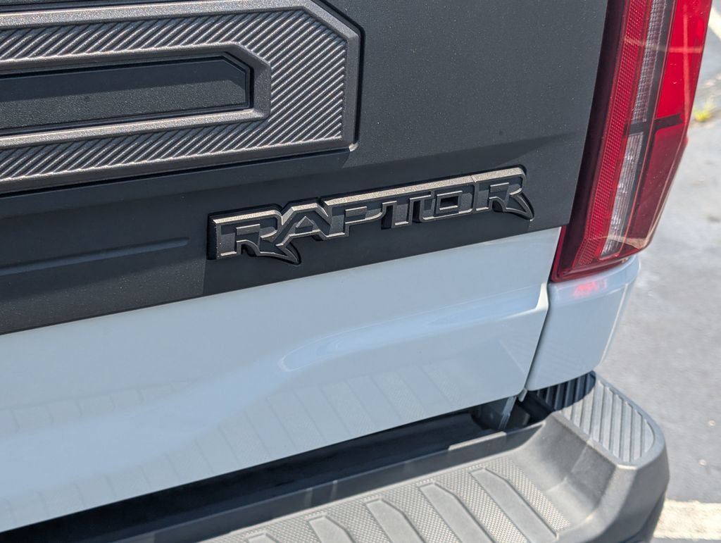 Used 2024 Ford F150 Raptor AWD/4WD image 25