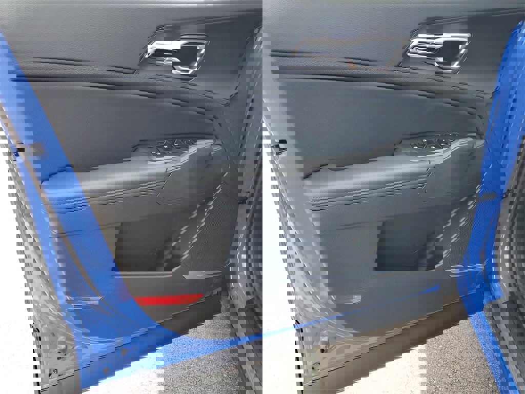 New 2026 Kia Sportage EX w/ EX Panorama Roof Package image 8