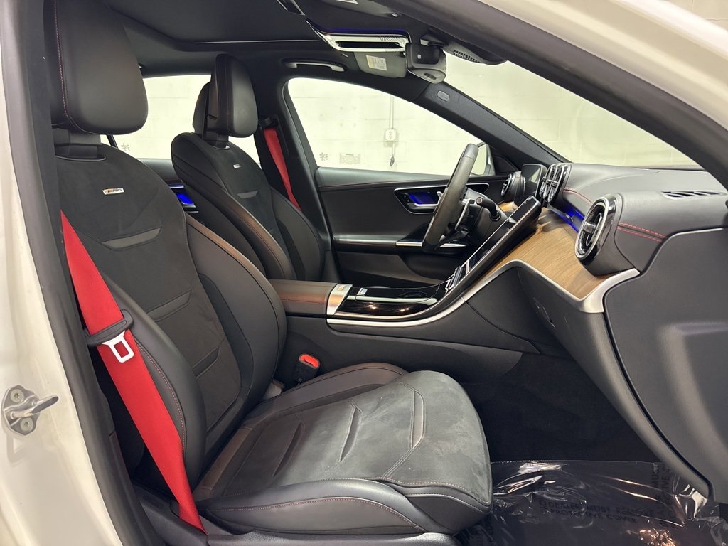 Used 2023 Mercedes-Benz C 43 AMG 4MATIC Sedan image 48