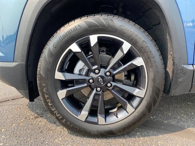 Certified 2025 Chevrolet Equinox RS w/ Safety and Technology Package AWD/4WD image 22