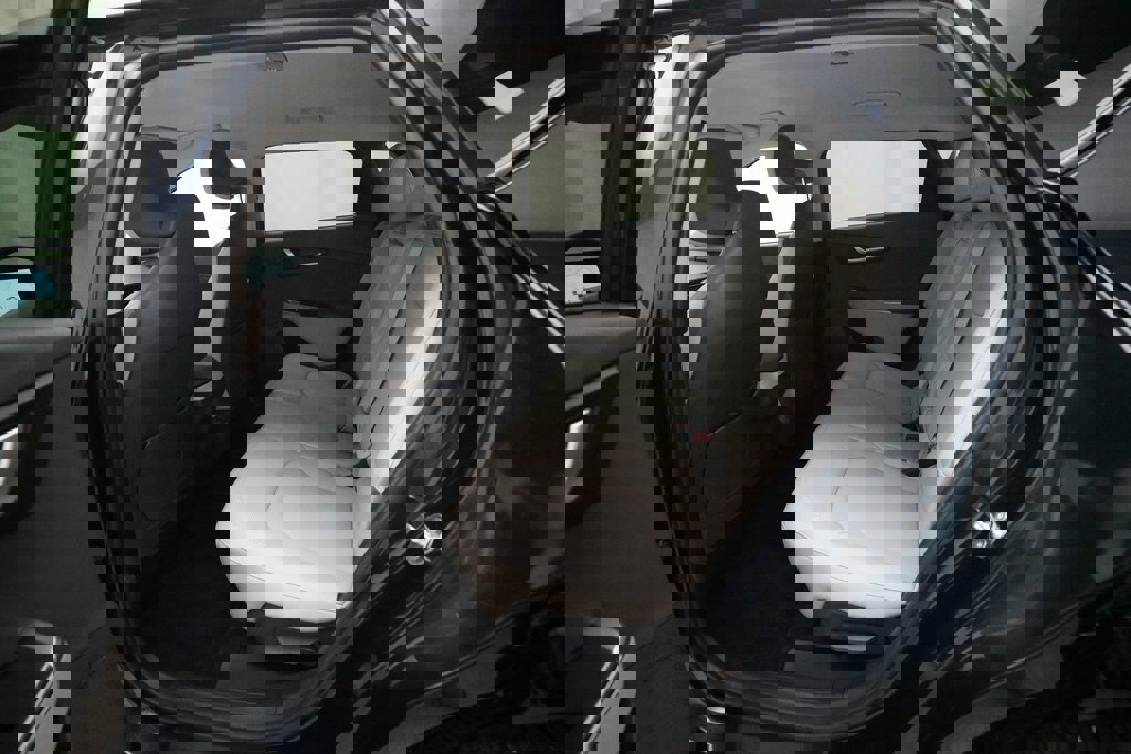 Used 2024 Kia EV6 Wind image 16