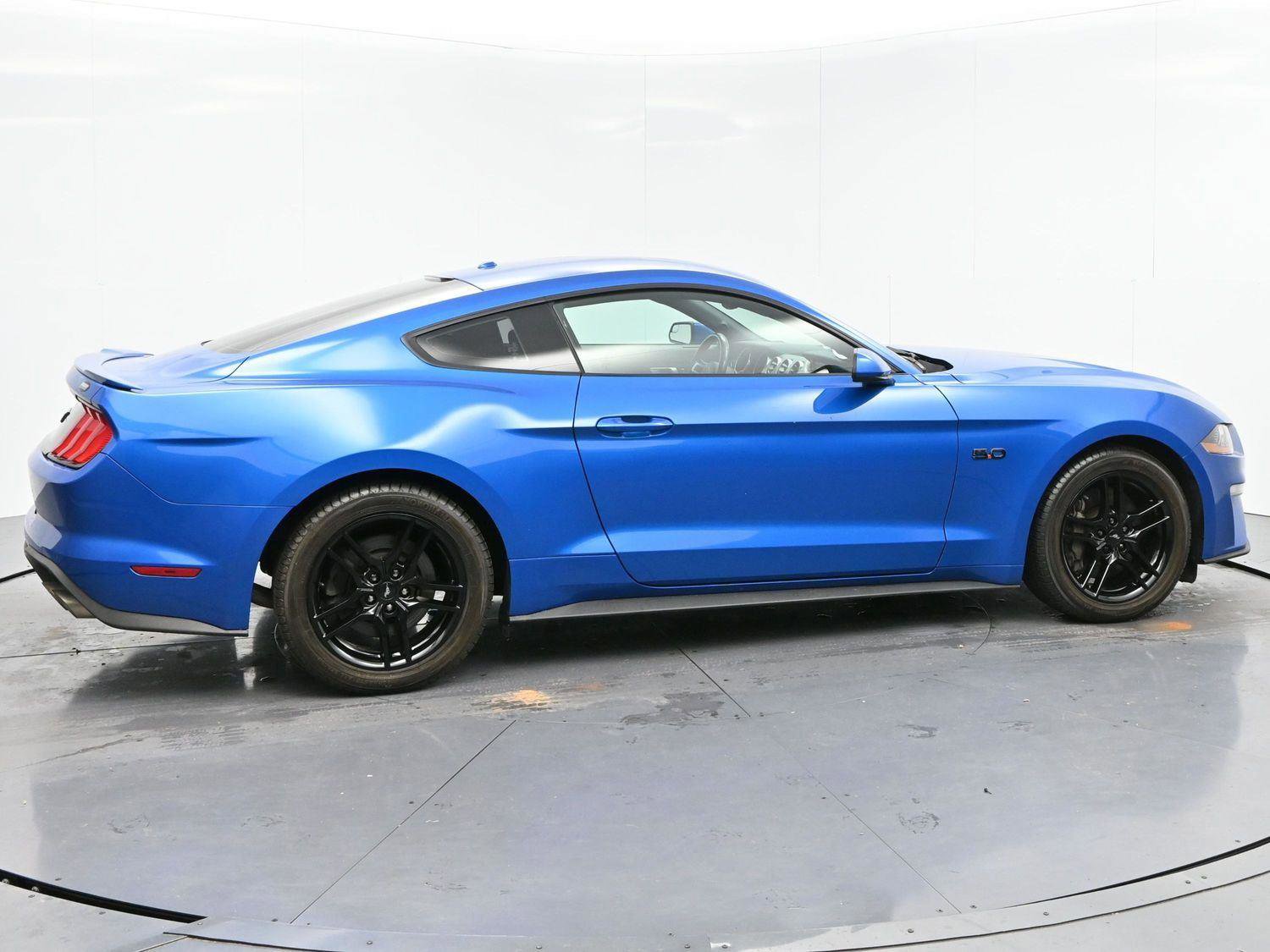 Used 2019 Ford Mustang GT RWD image 8