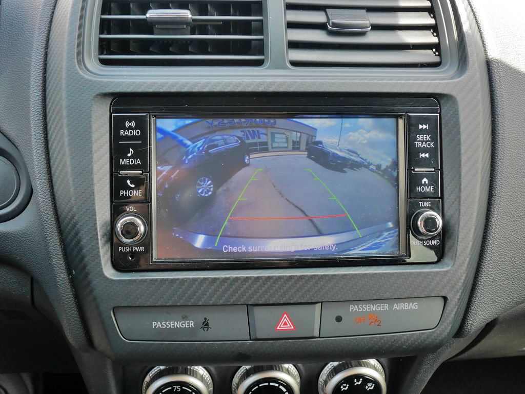 Used 2025 Mitsubishi Outlander Sport ES AWD/4WD image 31