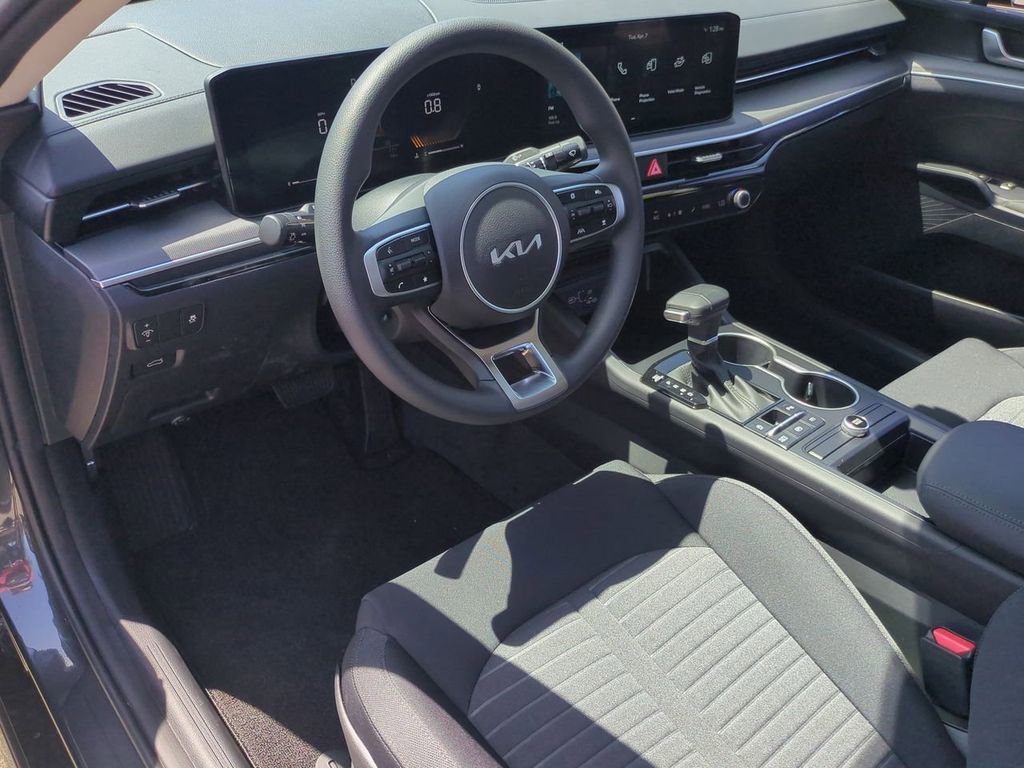 New 2026 Kia K5 LXS image 10