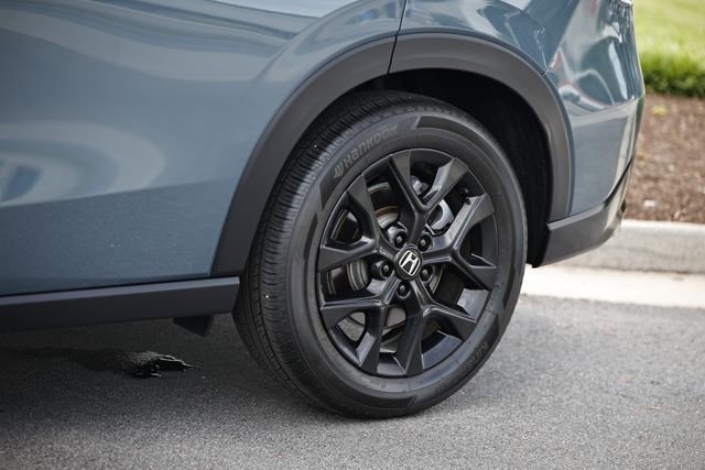 Certified 2025 Honda HR-V Sport image 6