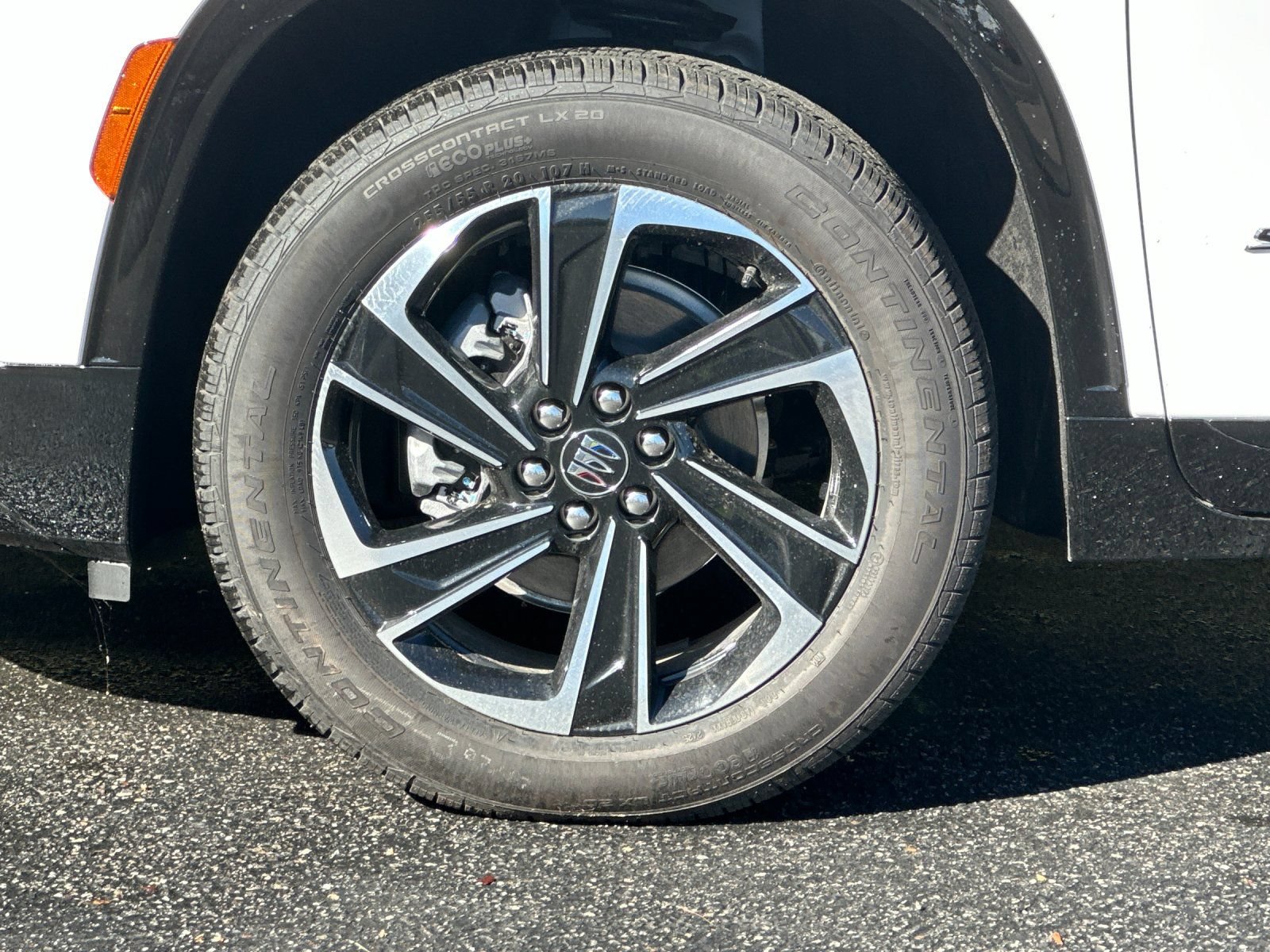 New 2026 Buick Enclave Sport Touring FWD image 27