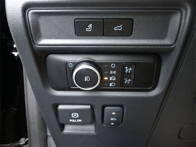 Used 2024 Ford Expedition Limited image 18