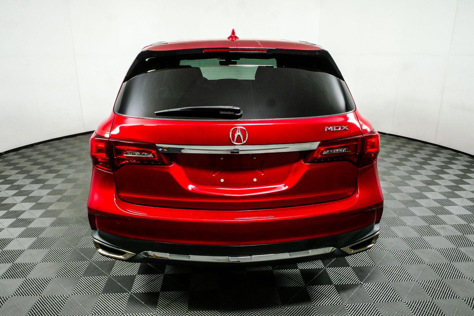 Used 2020 Acura MDX FWD image 27