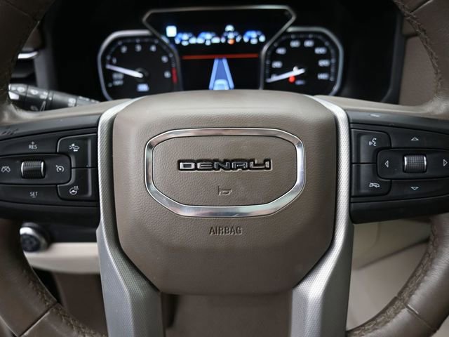 Used 2021 GMC Yukon XL Denali w/ Denali Premium Package image 32