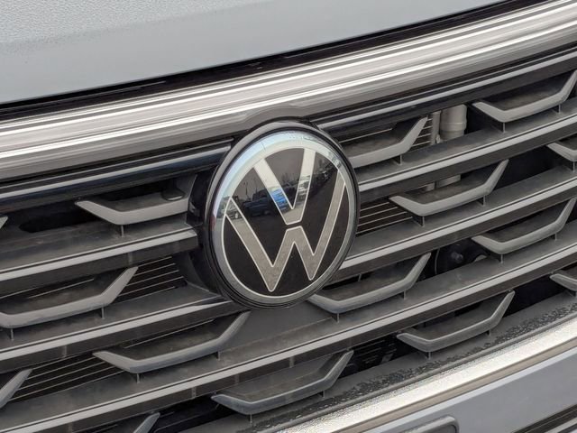 Used 2024 Volkswagen Atlas Cross Sport SEL R-Line AWD/4WD image 10