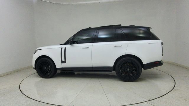 Used 2023 Land Rover Range Rover SE image 69
