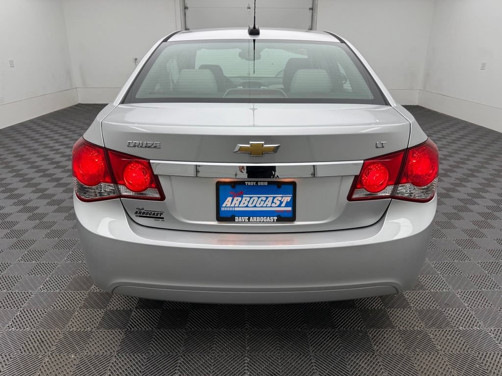 Used 2016 Chevrolet Cruze LT FWD image 9