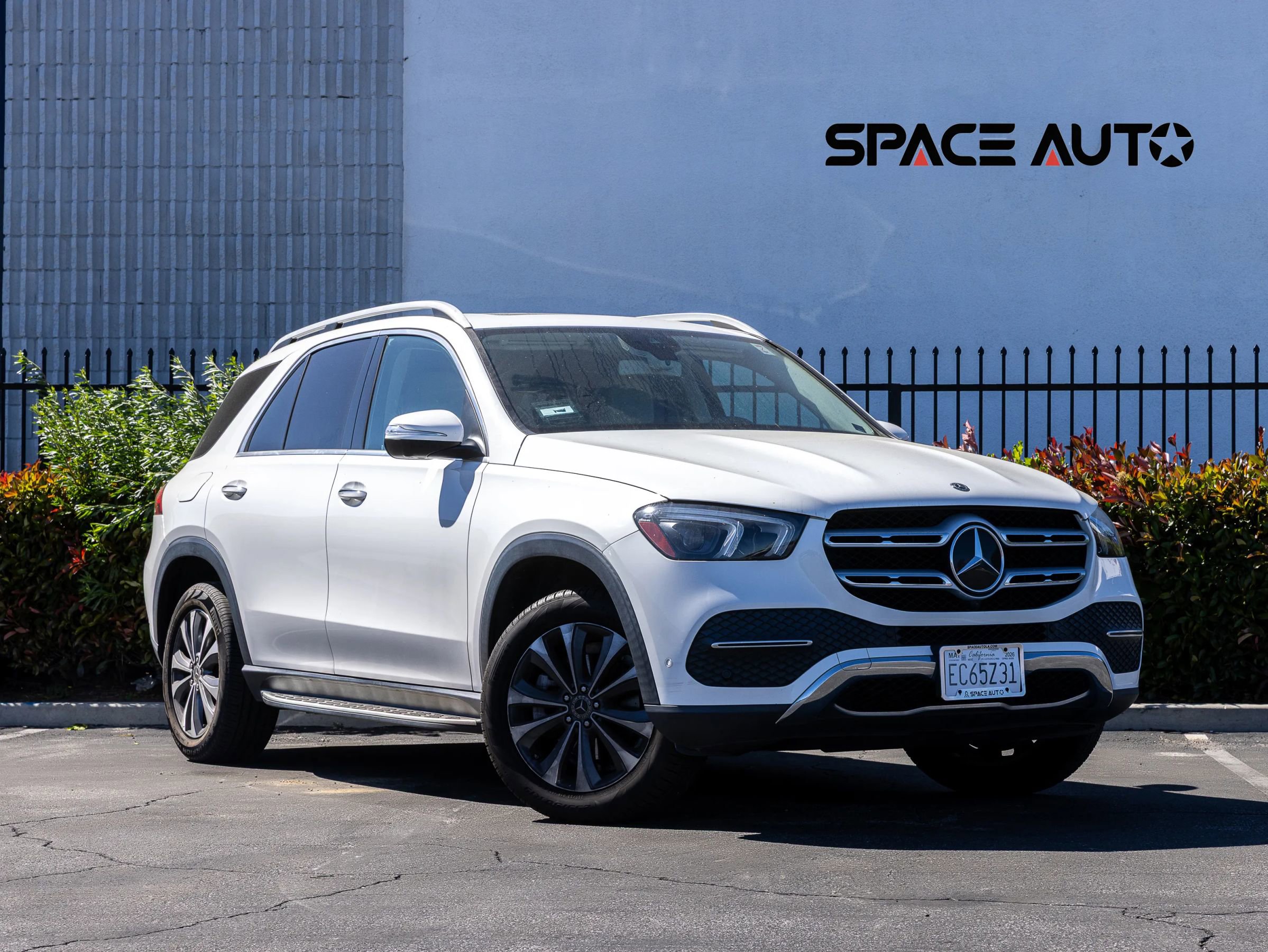 Used 2020 Mercedes-Benz GLE 350 GLE 350 Sport Utility 4D image 1