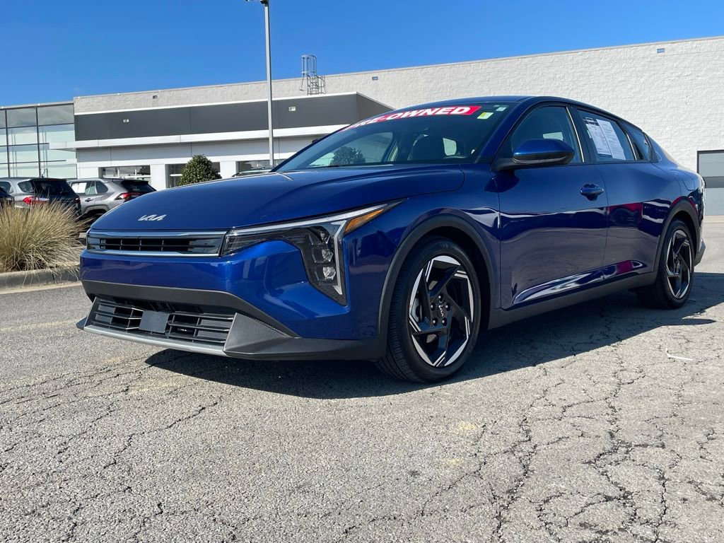 Used 2025 Kia K4 EX image 3