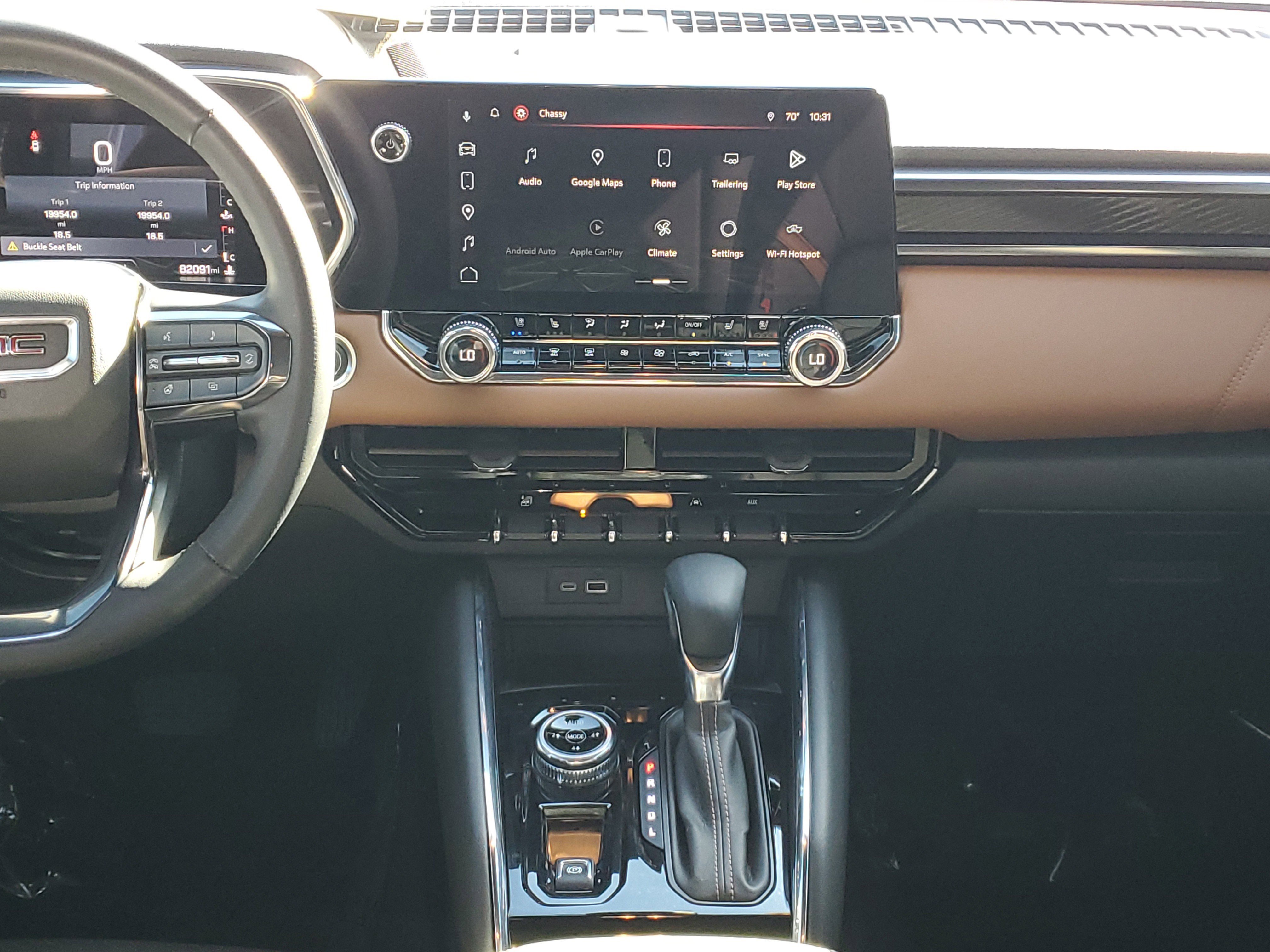 Used 2023 GMC Canyon AT4 w/ AT4 Premium Package image 16