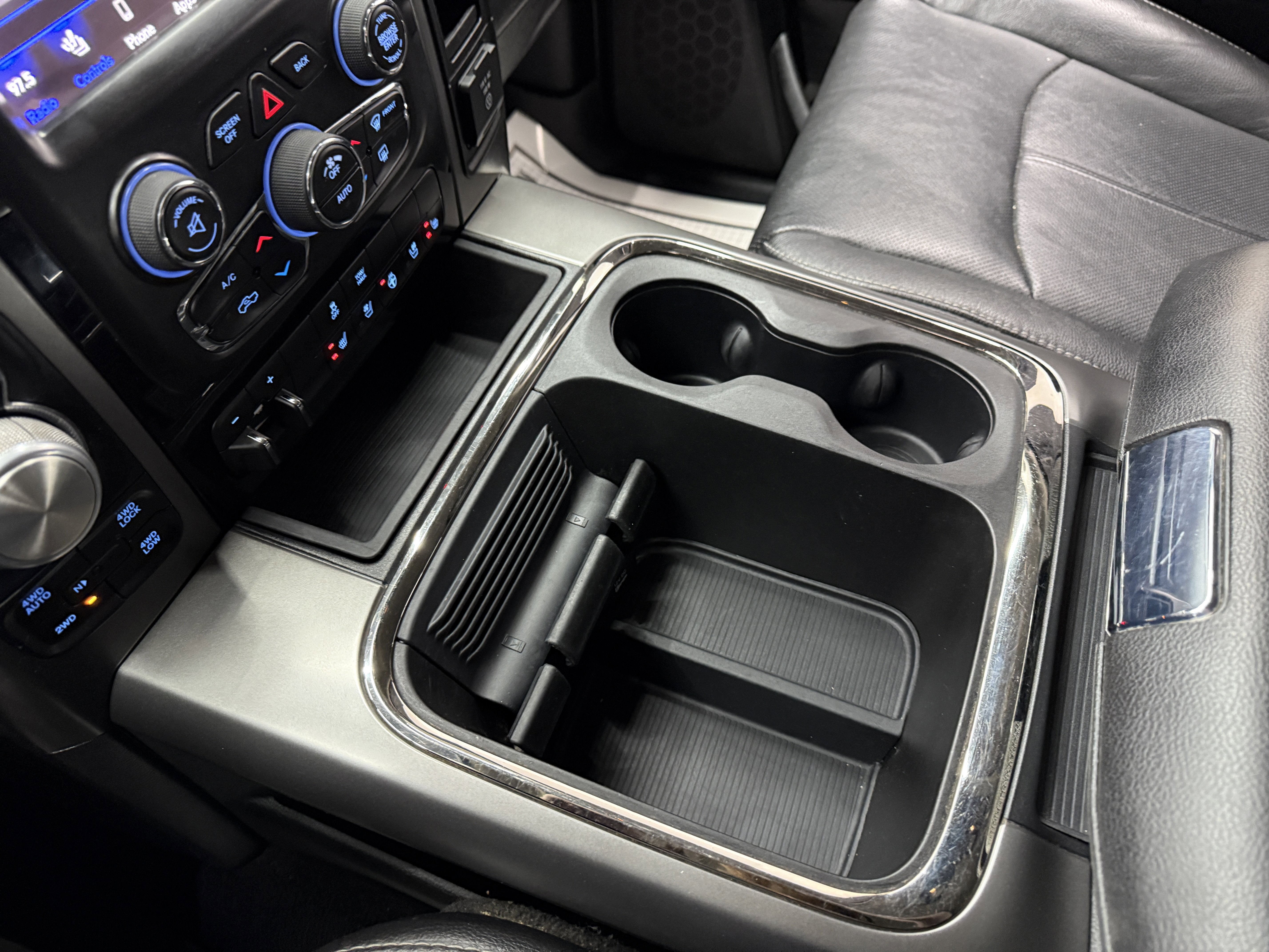 Used 2018 RAM 1500 Sport w/ Sport Premium Group image 19