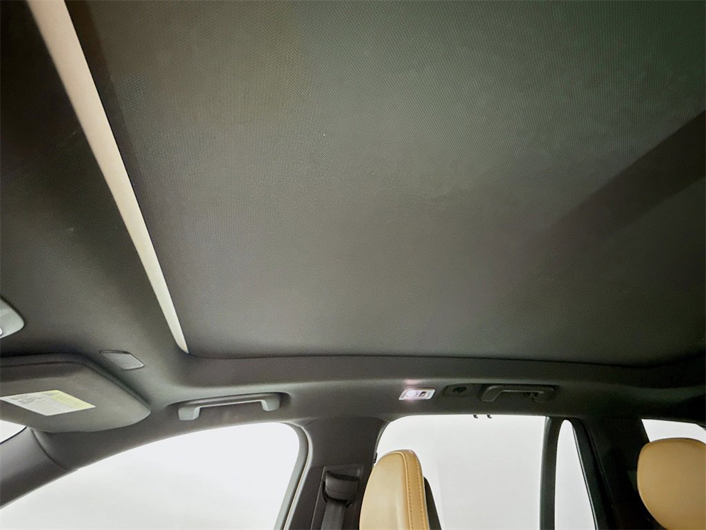 Used 2017 Volvo XC90 T6 Inscription w/ Vision Package image 23