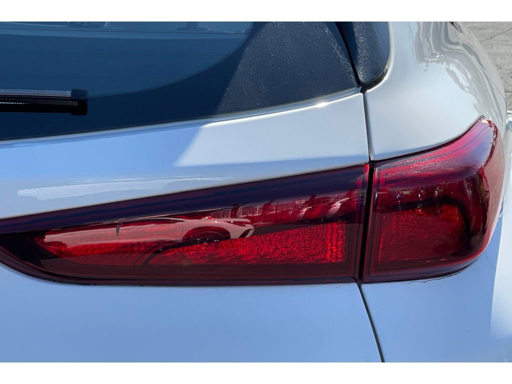 Used 2022 Hyundai Kona SE image 16