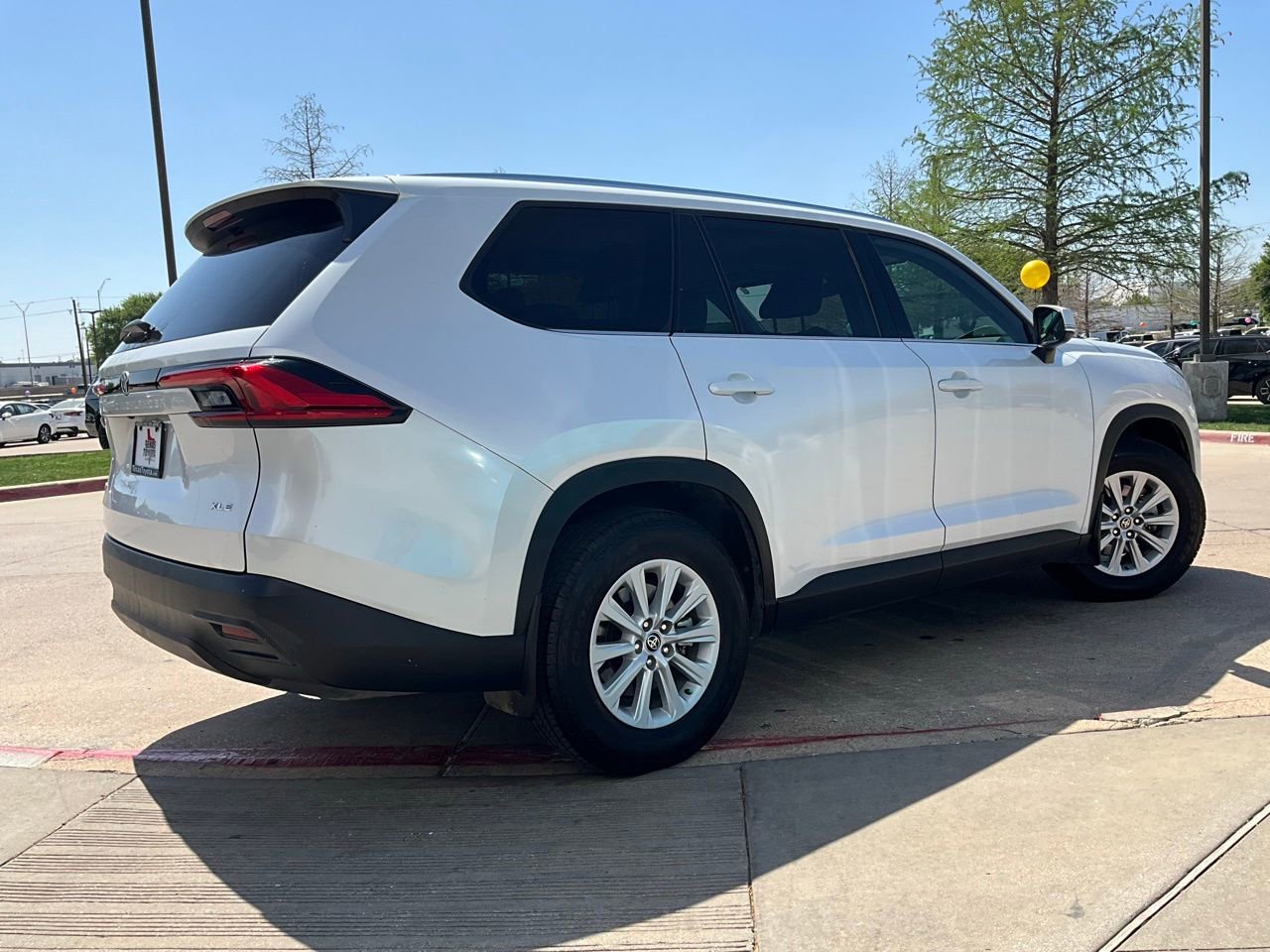 Used 2024 Toyota Grand Highlander XLE image 6