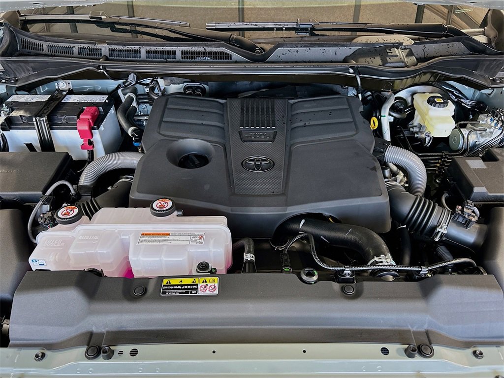 New 2026 Toyota Tundra SR5 image 8