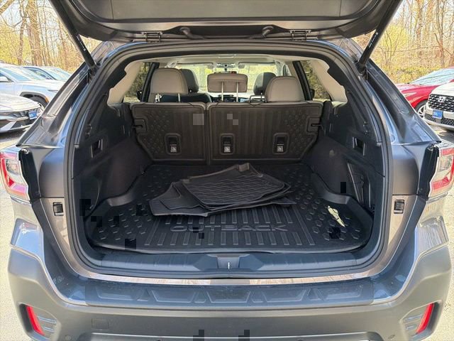 Used 2022 Subaru Outback Limited AWD/4WD image 13