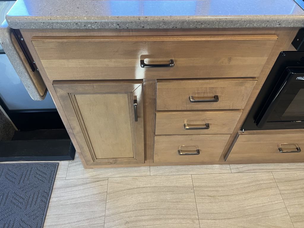 Used 2018 Mercedes-Benz Sprinter 3500 image 59