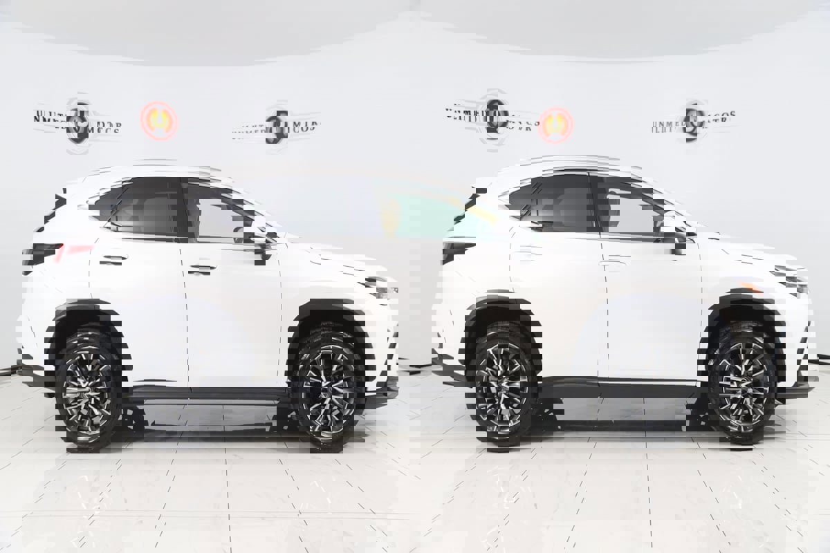 Used 2022 Lexus NX 350 AWD image 2