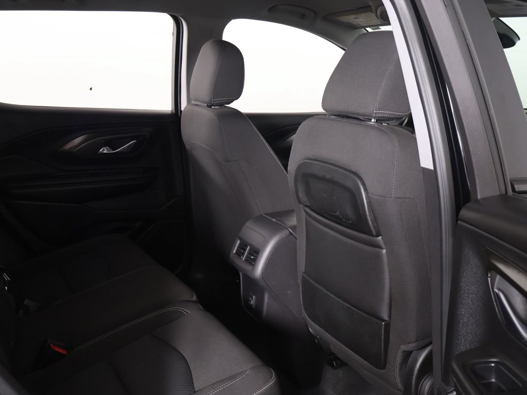 Used 2024 GMC Terrain SLE AWD/4WD image 24