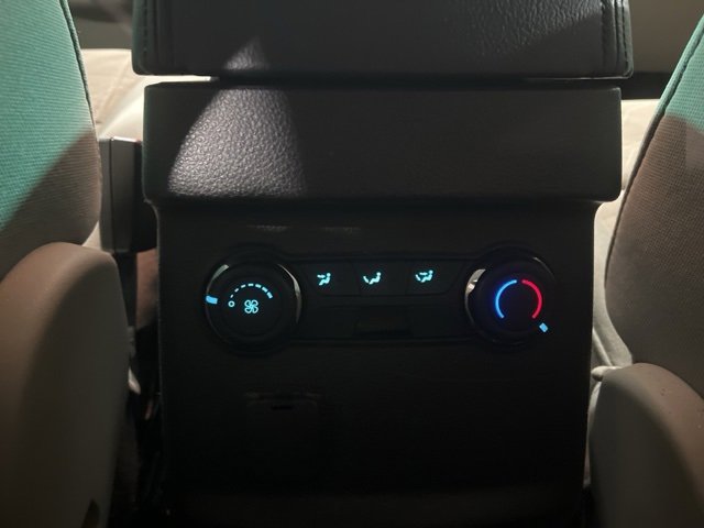 Used 2014 Ford Explorer FWD image 12