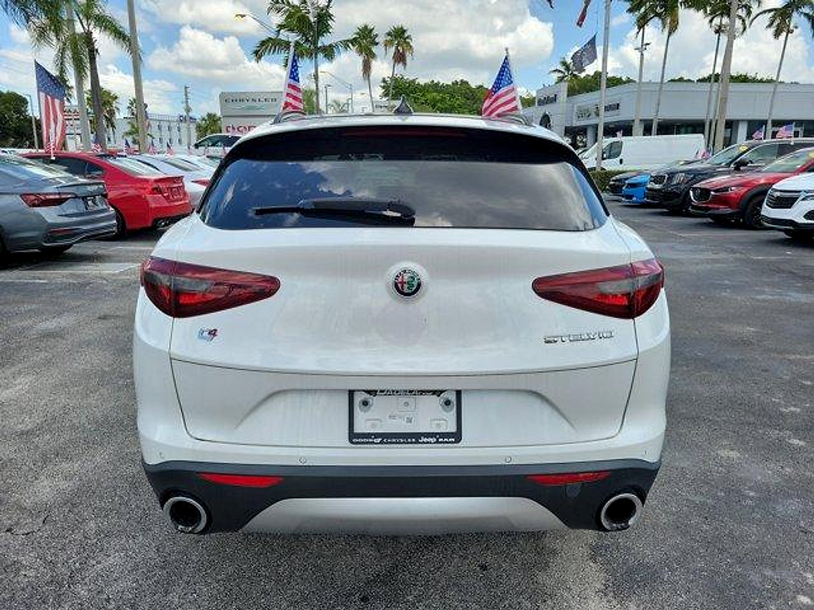 Used 2018 Alfa Romeo Stelvio Ti Sport AWD/4WD image 6