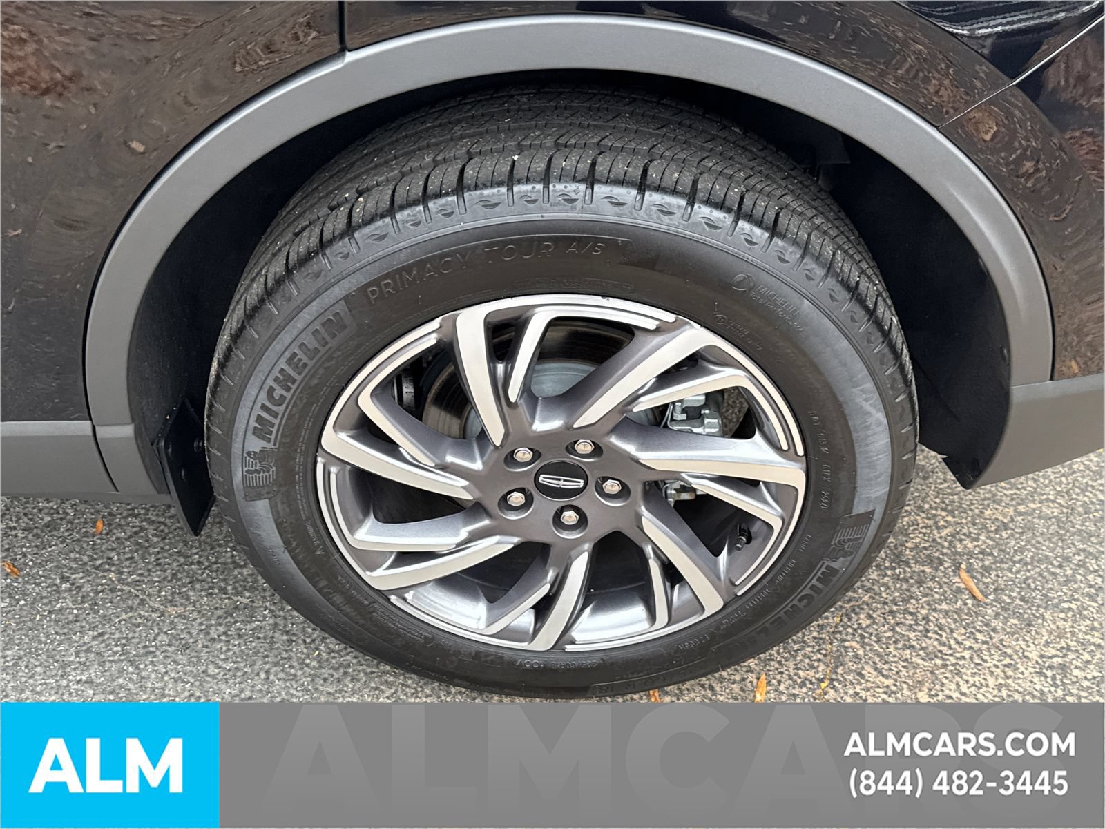 Used 2024 Lincoln Corsair AWD image 23