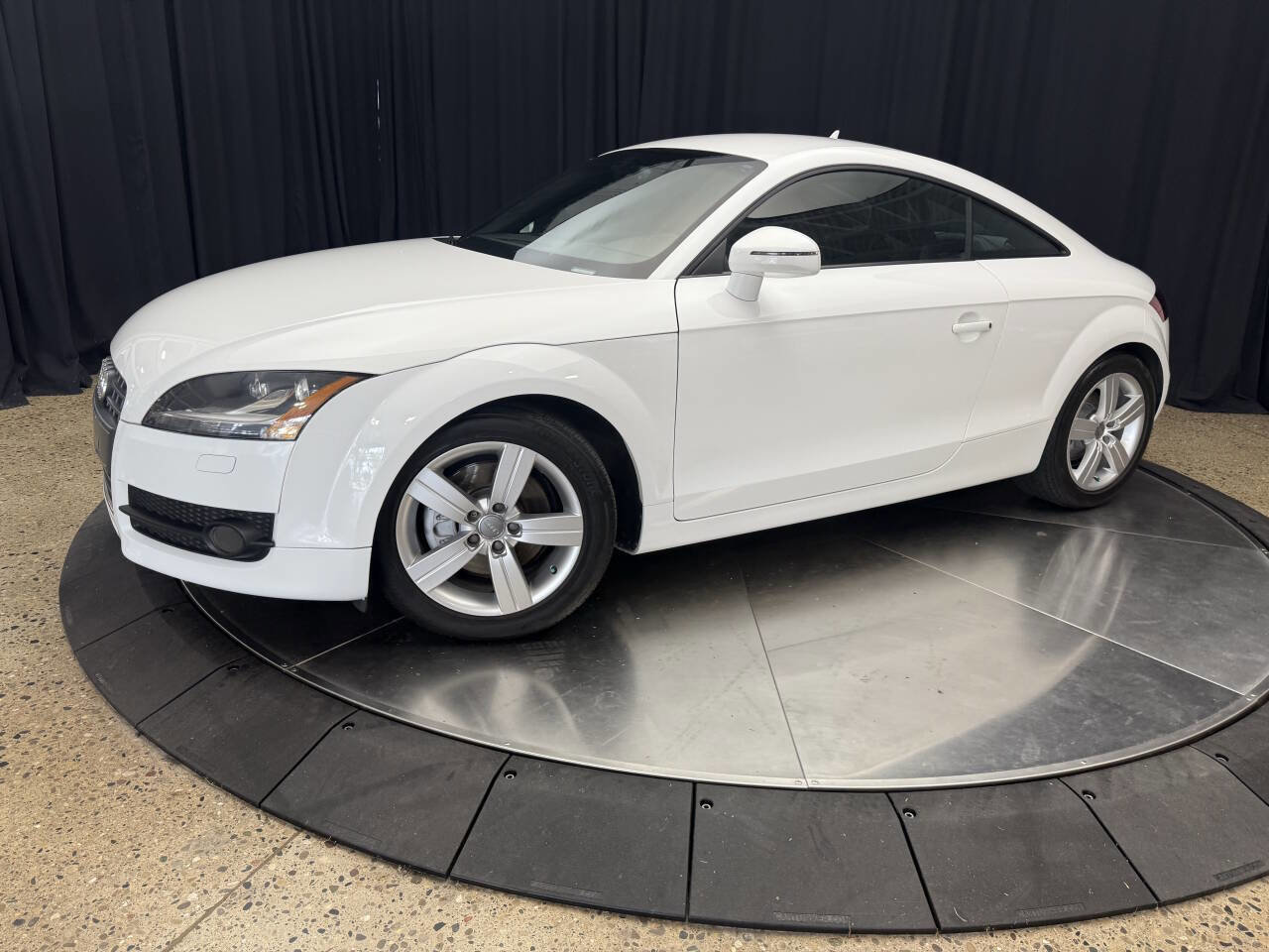 Used 2009 Audi TT 2.0T Prestige image 2