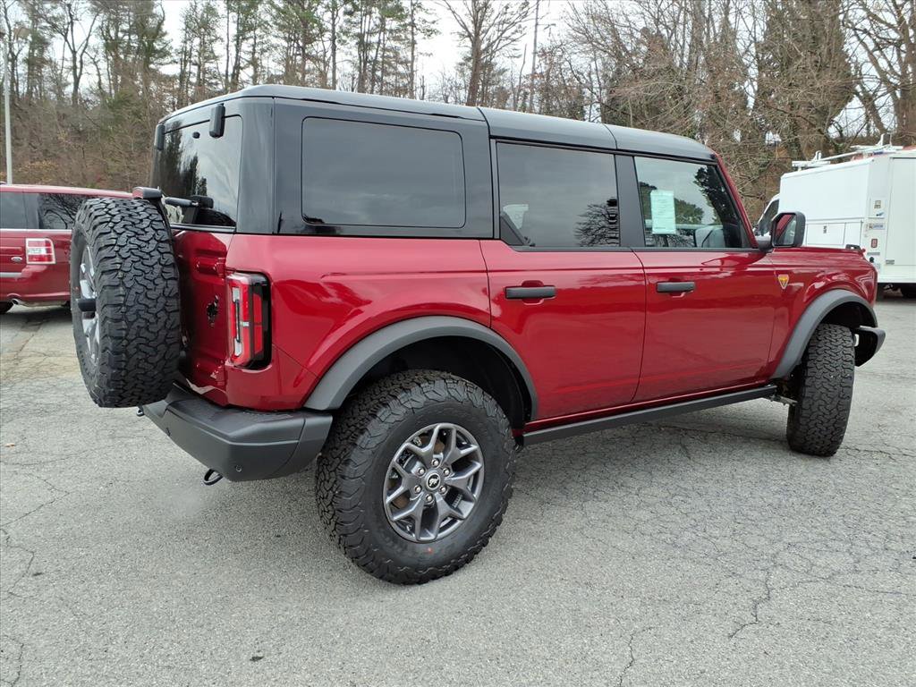 New 2025 Ford Bronco Badlands image 5