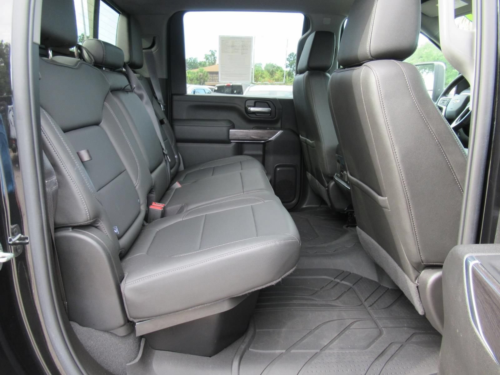 Used 2022 Chevrolet Silverado 2500 LTZ w/ LTZ Plus Package AWD/4WD image 33