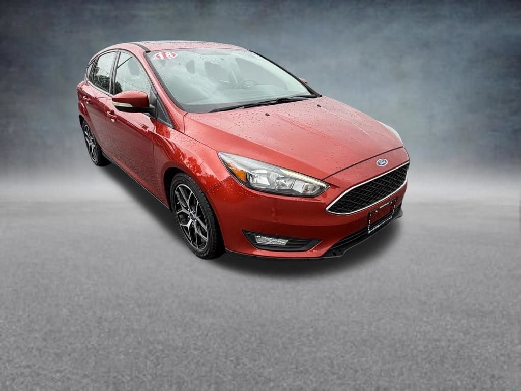 Used 2018 Ford Focus SEL w/ Cold Weather Package FWD image 8