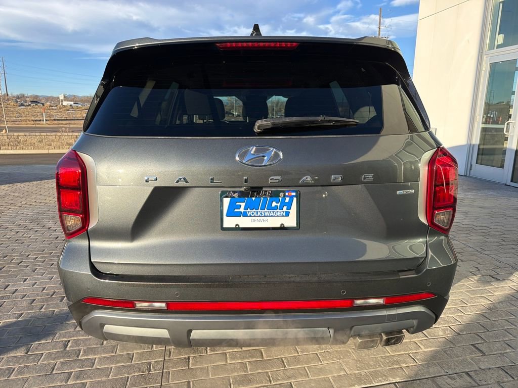 Used 2023 Hyundai Palisade SE image 4