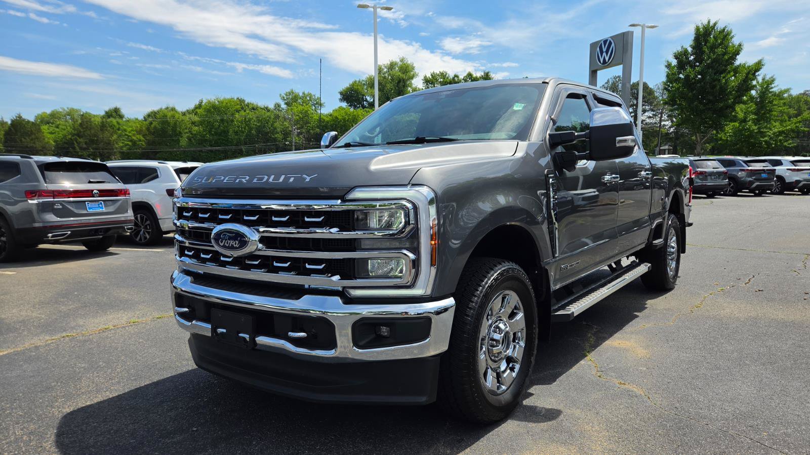 Used 2024 Ford F350 Lariat w/ Chrome Package AWD/4WD image 9