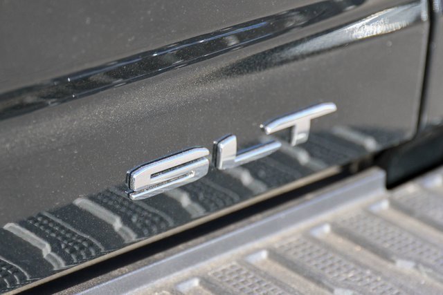 New 2026 GMC Sierra 3500 SLT w/ SLT Premium Package image 7