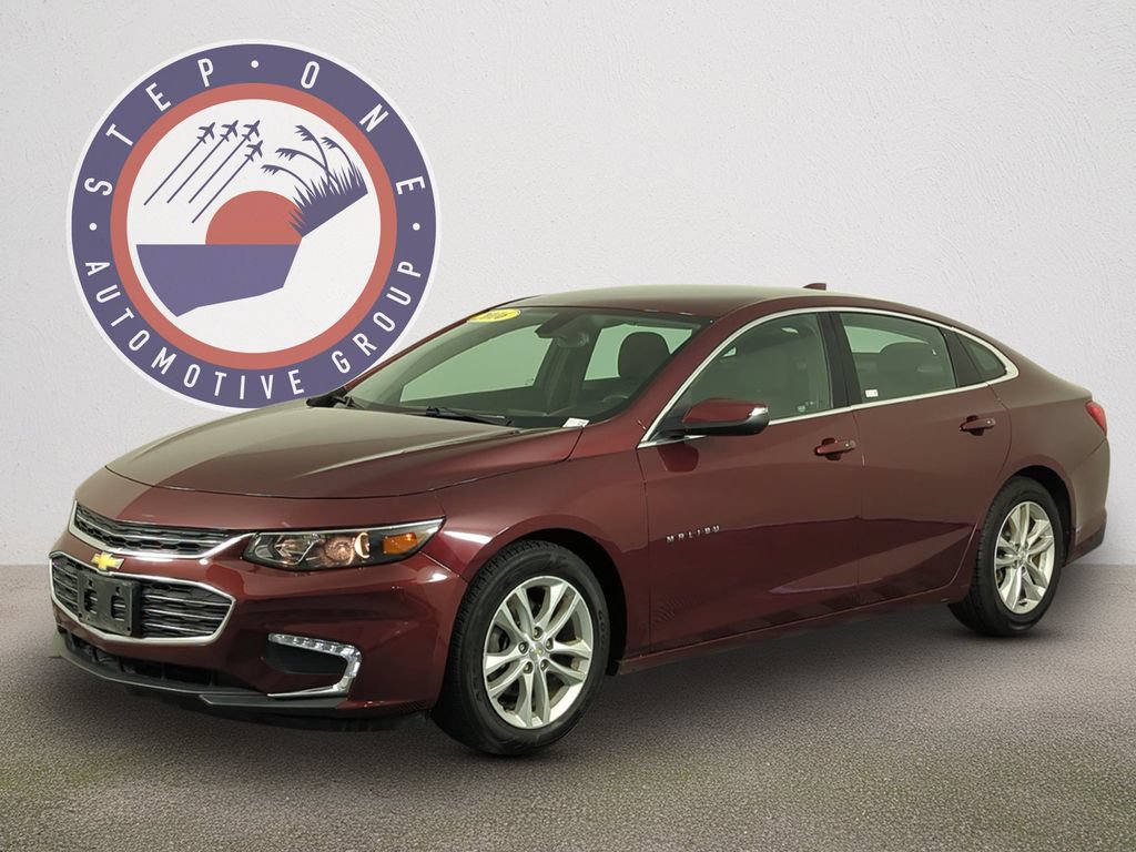 Used 2016 Chevrolet Malibu LT FWD image 2