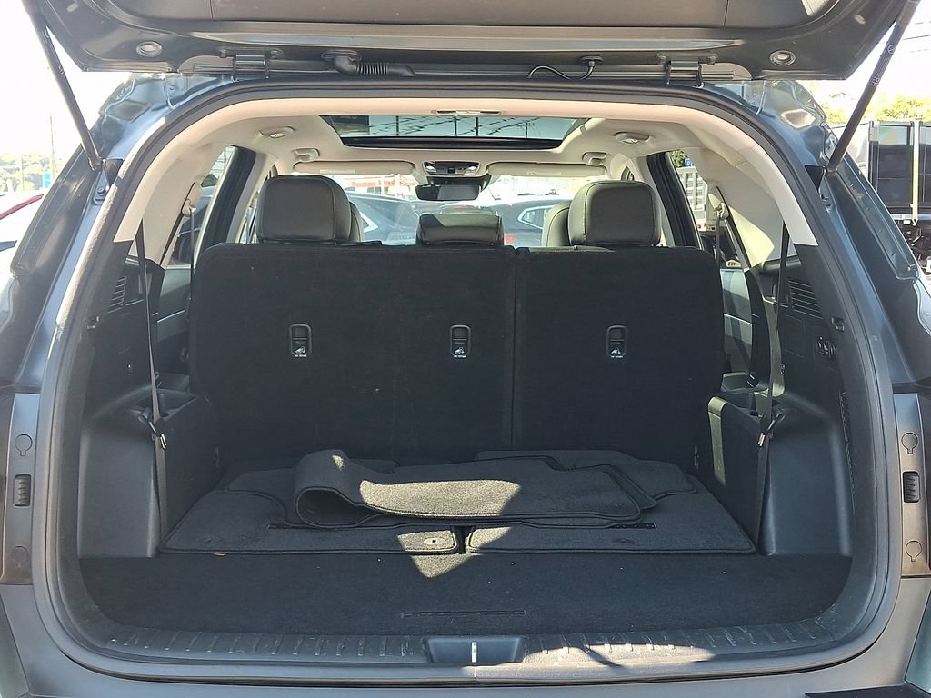 Certified 2022 Kia Sorento S w/ Panoramic Sunroof Package AWD/4WD image 31