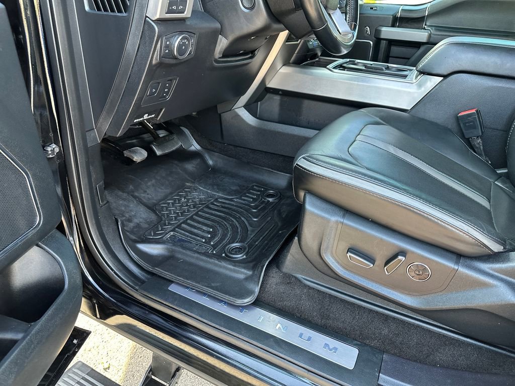 Used 2018 Ford F250 Platinum w/ Platinum Ultimate Package AWD/4WD image 21