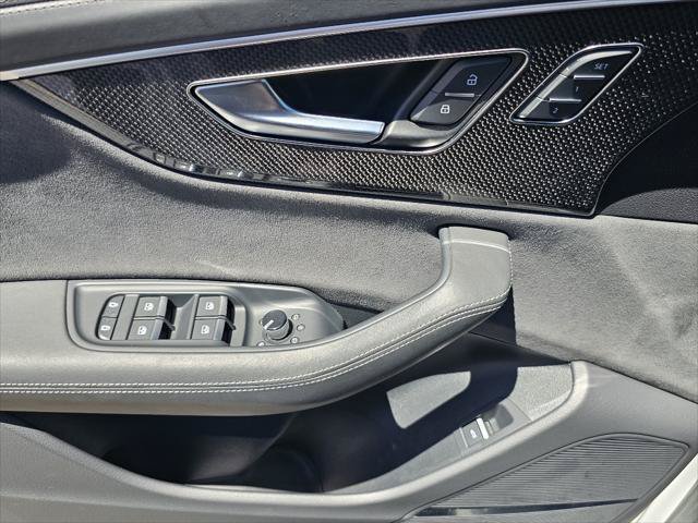 Used 2023 Audi SQ8 Prestige AWD/4WD image 10