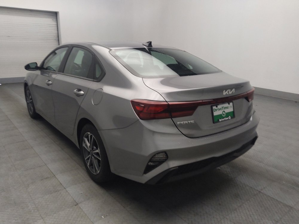 Used 2024 Kia Forte LXS w/ LXS Technology Package FWD image 5