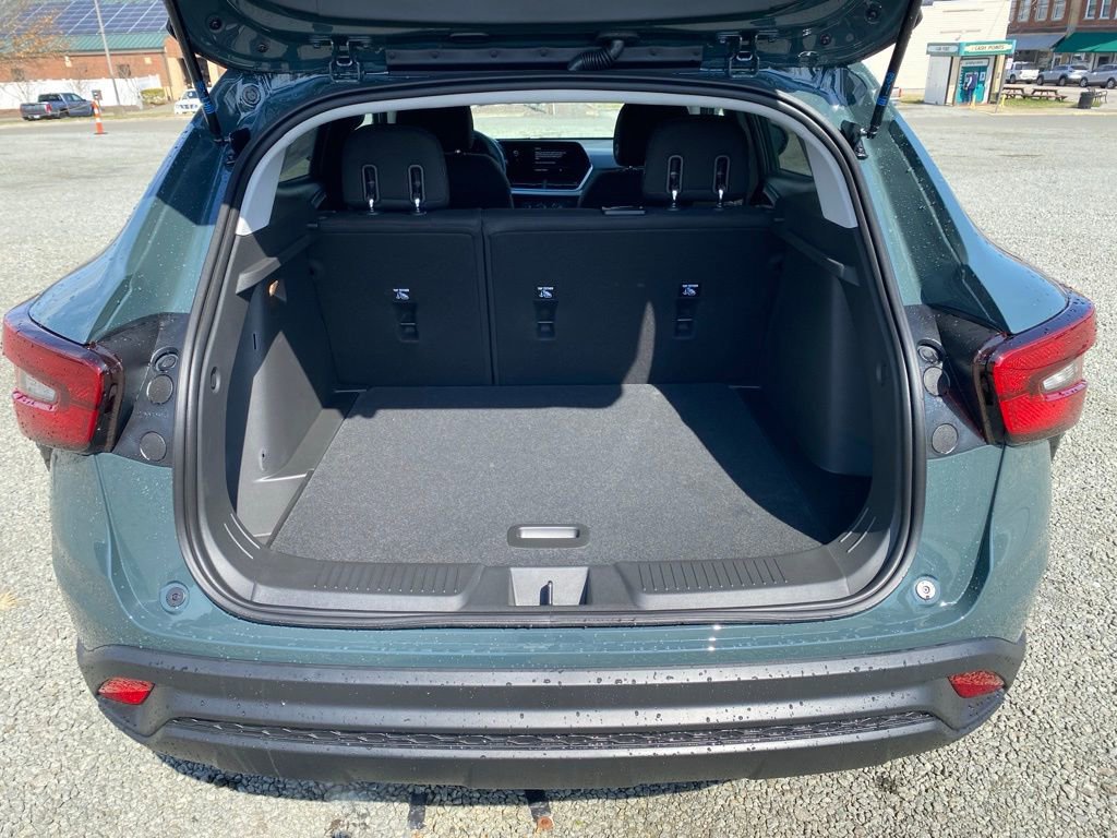 New 2026 Chevrolet Trax LS image 18