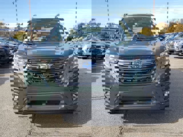 Used 2023 Subaru Forester Limited video 2