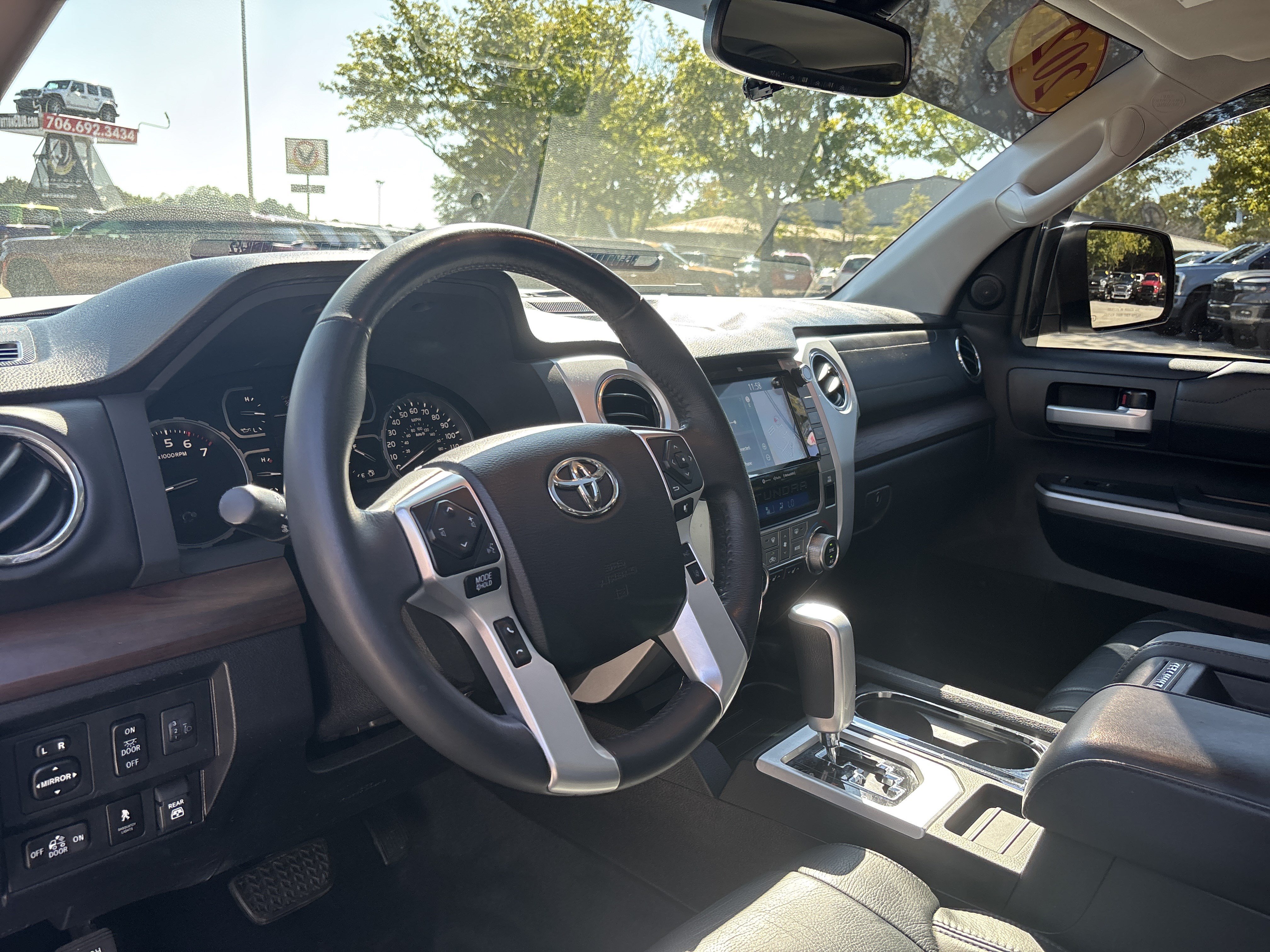 Used 2021 Toyota Tundra Limited w/ Limited Premium Package AWD/4WD image 12