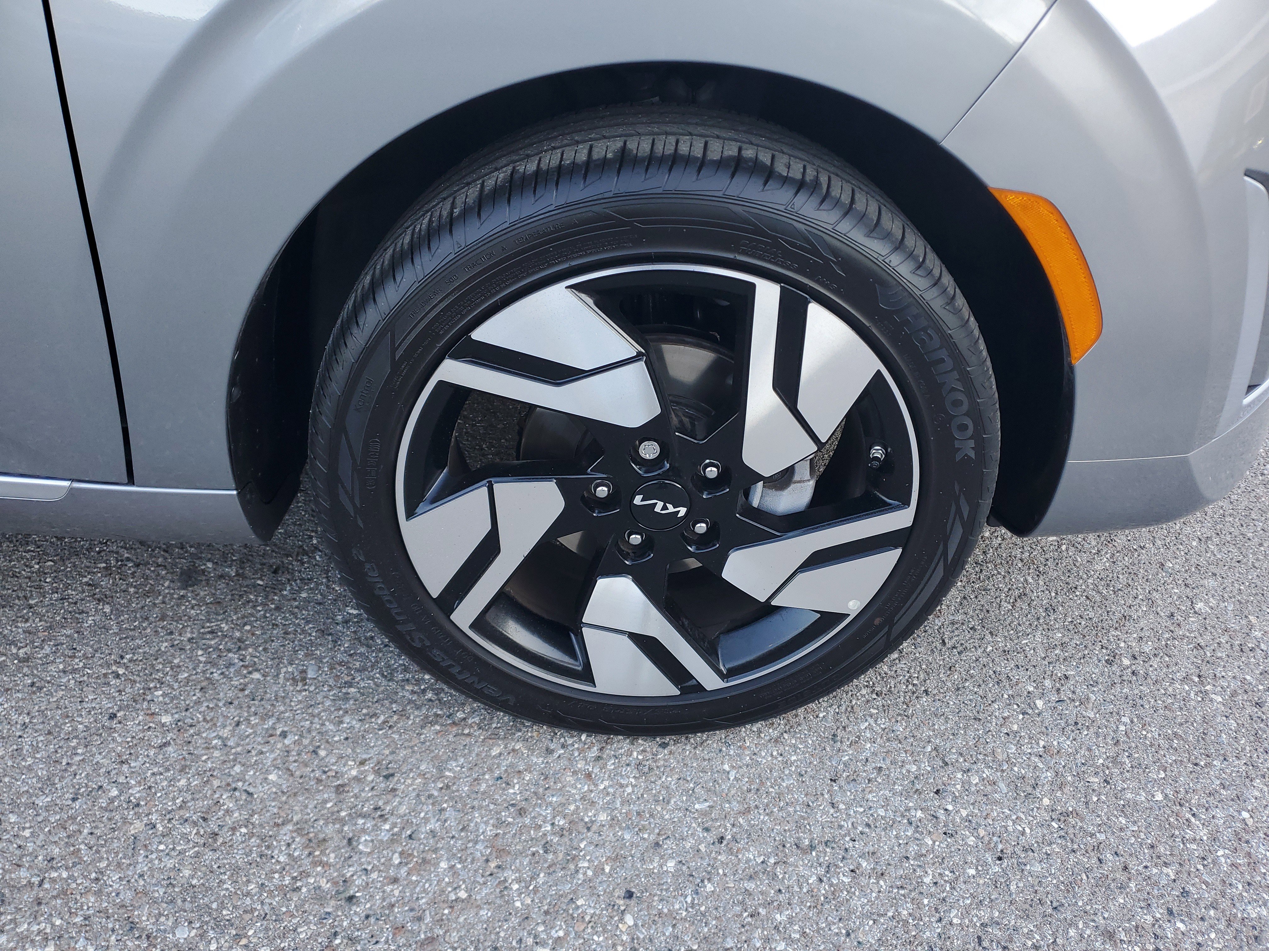 Used 2025 Kia Soul GT-Line image 6